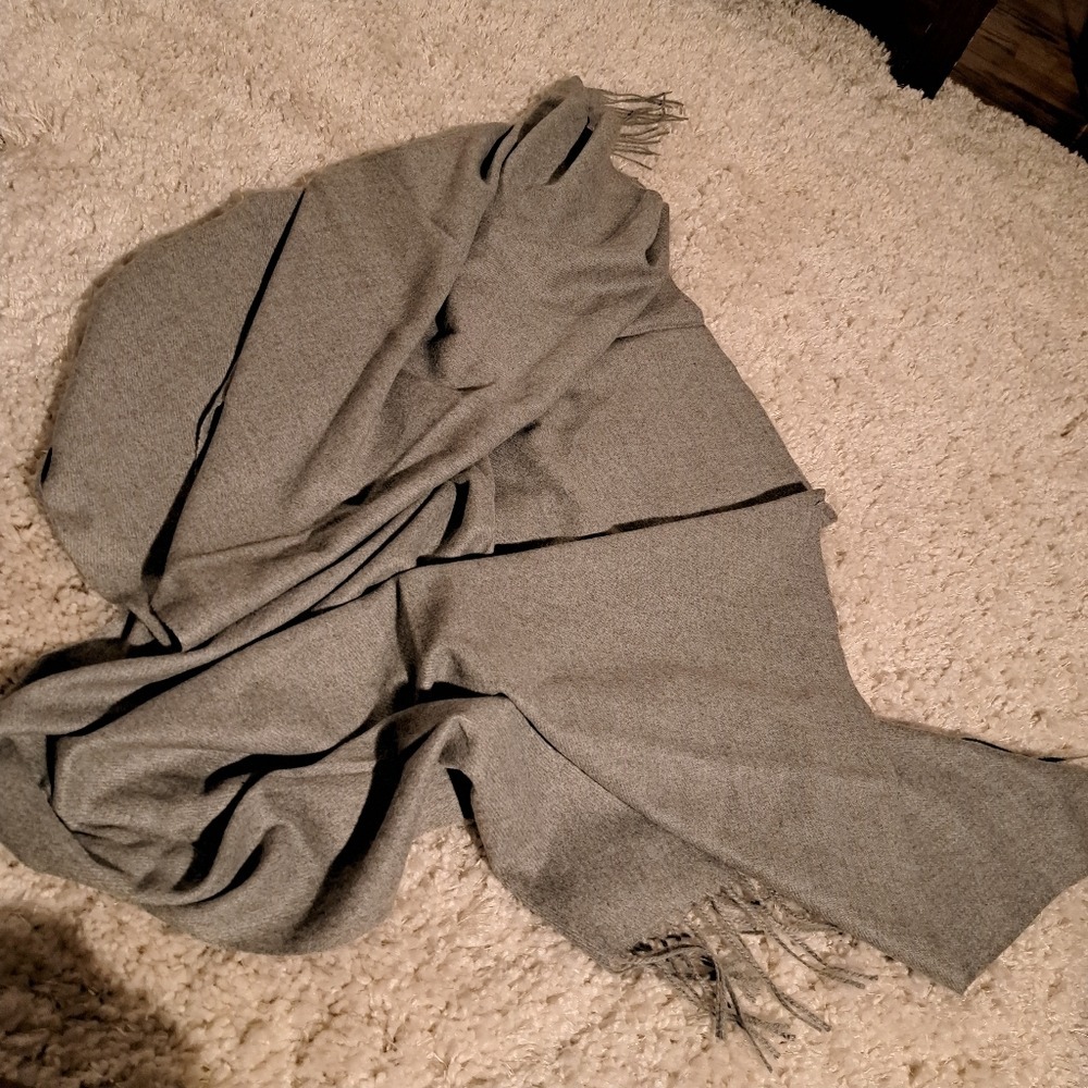 Halara Gray Fringe Scarf Solid Soft‎ Knit Winter Wrap Shawl Accessory